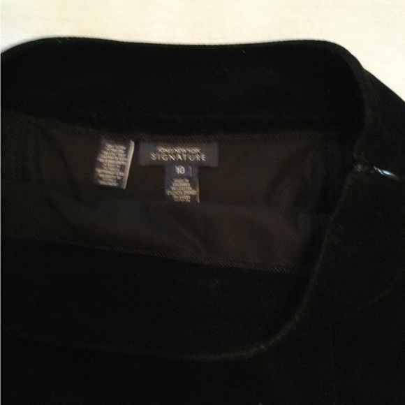 Jones New York Signature Skirt - Picture 3 of 3